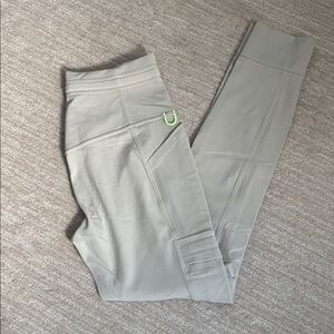 Athleta Salutation Cargo Leggings